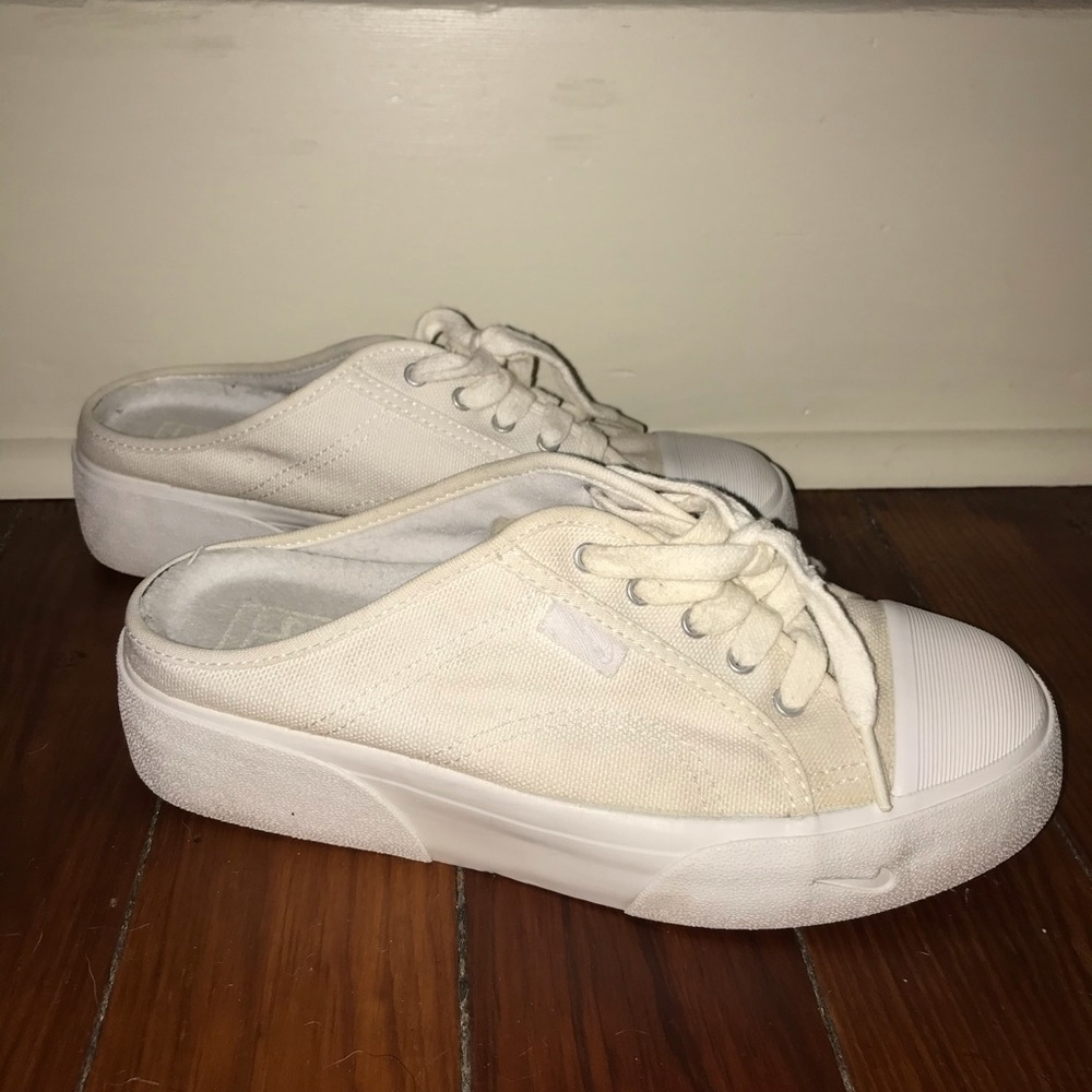 VINTAGE PLATFORM NIKE MULES